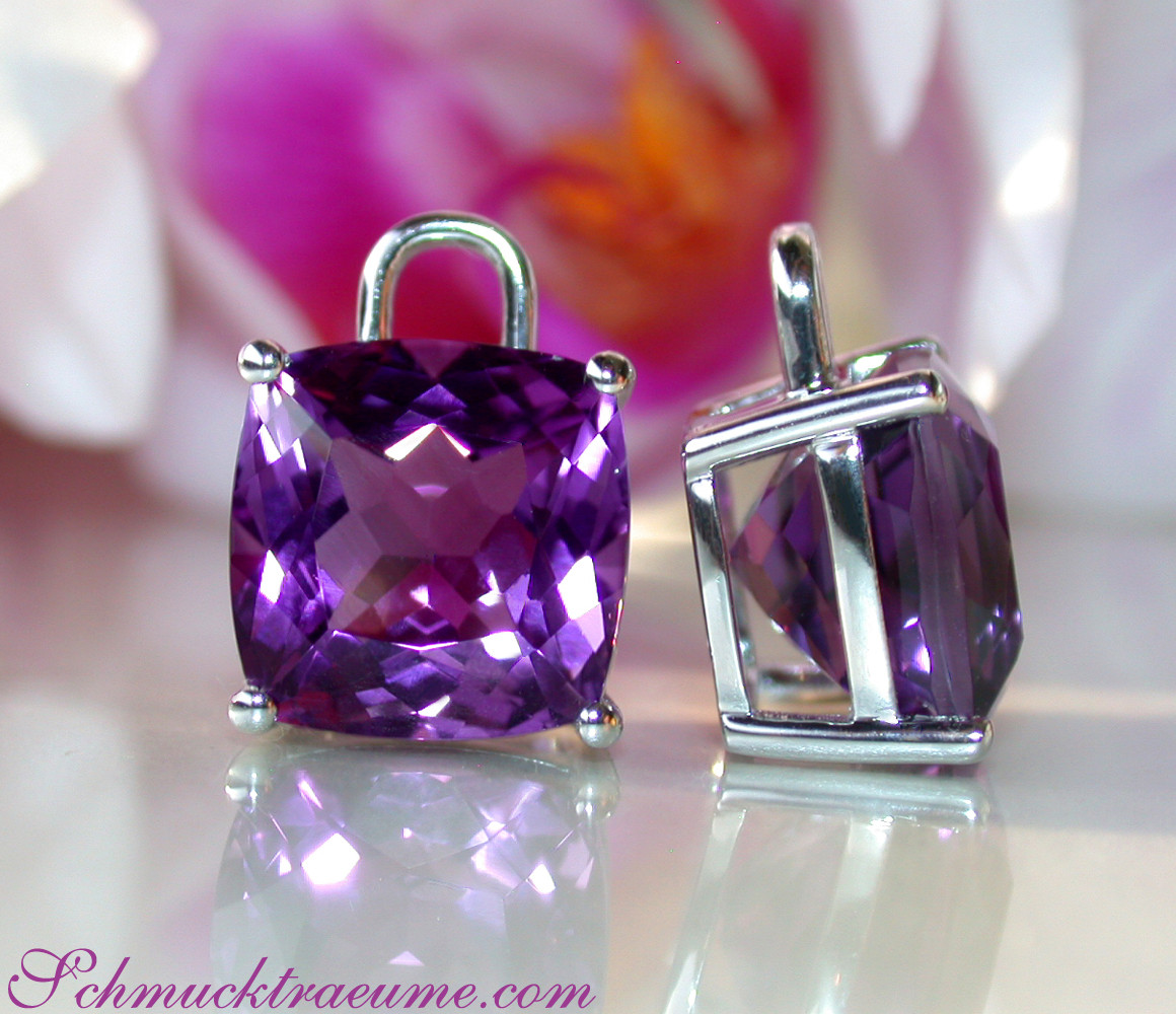 Detail der Amethyst Kissen Einhänger für Wende Ohrringe, weißgoldene Fassung