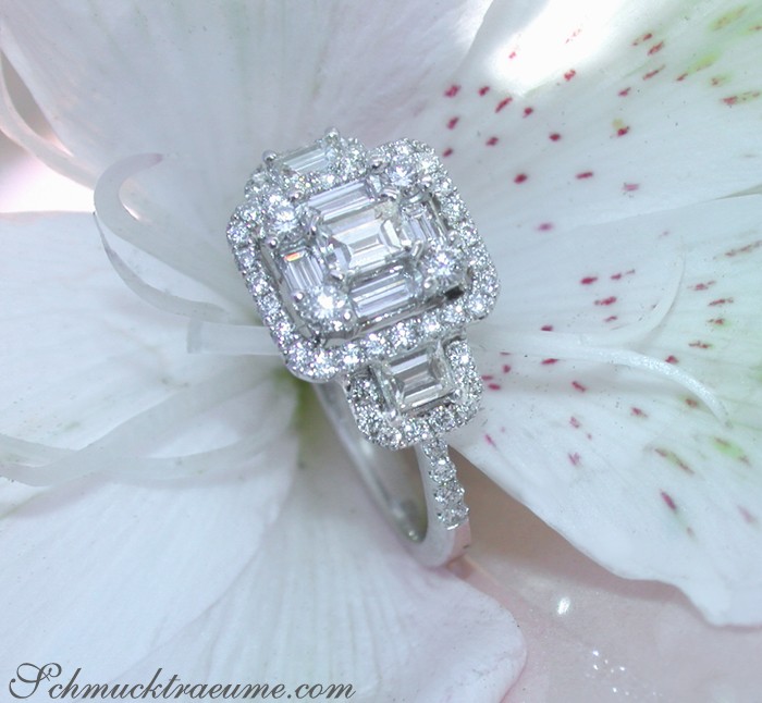 Weiße Diamant-Ringdetail auf Lilie