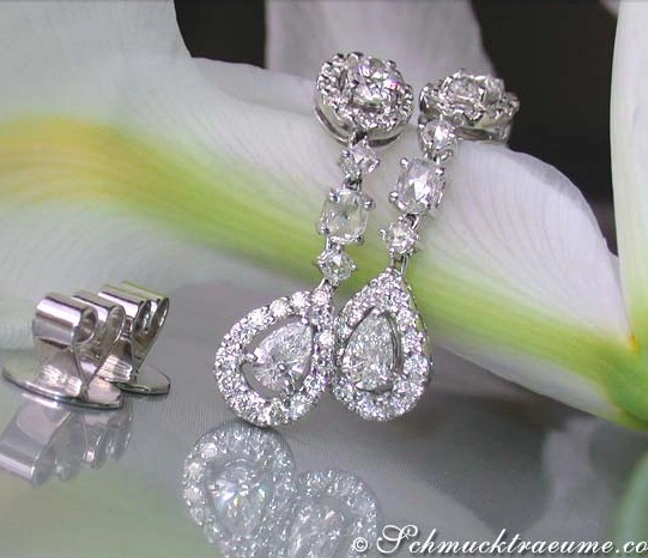 Elegante Ohrringe mit Diamanten in vier Schliffarten - Image 1 Elegante Ohrringe mit Diamanten in vier Schliffarten - Image 1