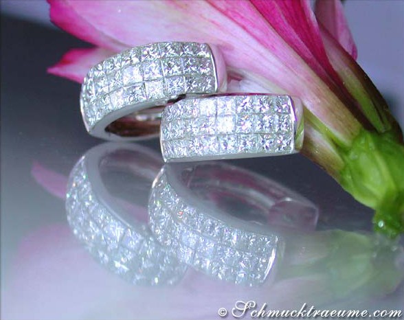 Prinzessinen-Diamantcreolen in Weißgold 750 mit dezenten Formen und Prinzessinenfassung