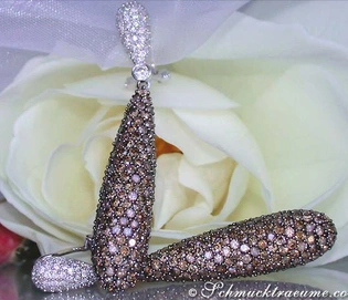Prächtige Ohrringe mit braunen Diamanten, elegante Form, weißgold 585