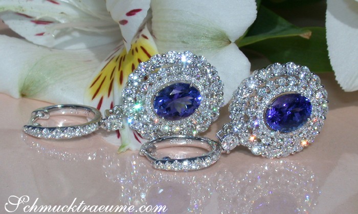 Hochkarätige AAA Tansanit Ohrgehänge mit Brillanten - Image 2