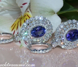 Hochkarätige AAA Tansanit Ohrgehänge mit Brillanten in Weißgold 750