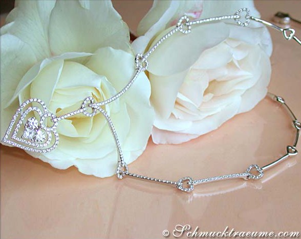 Exquisites Herz Collier mit Brillanten & Princess Diamanten - Image 3