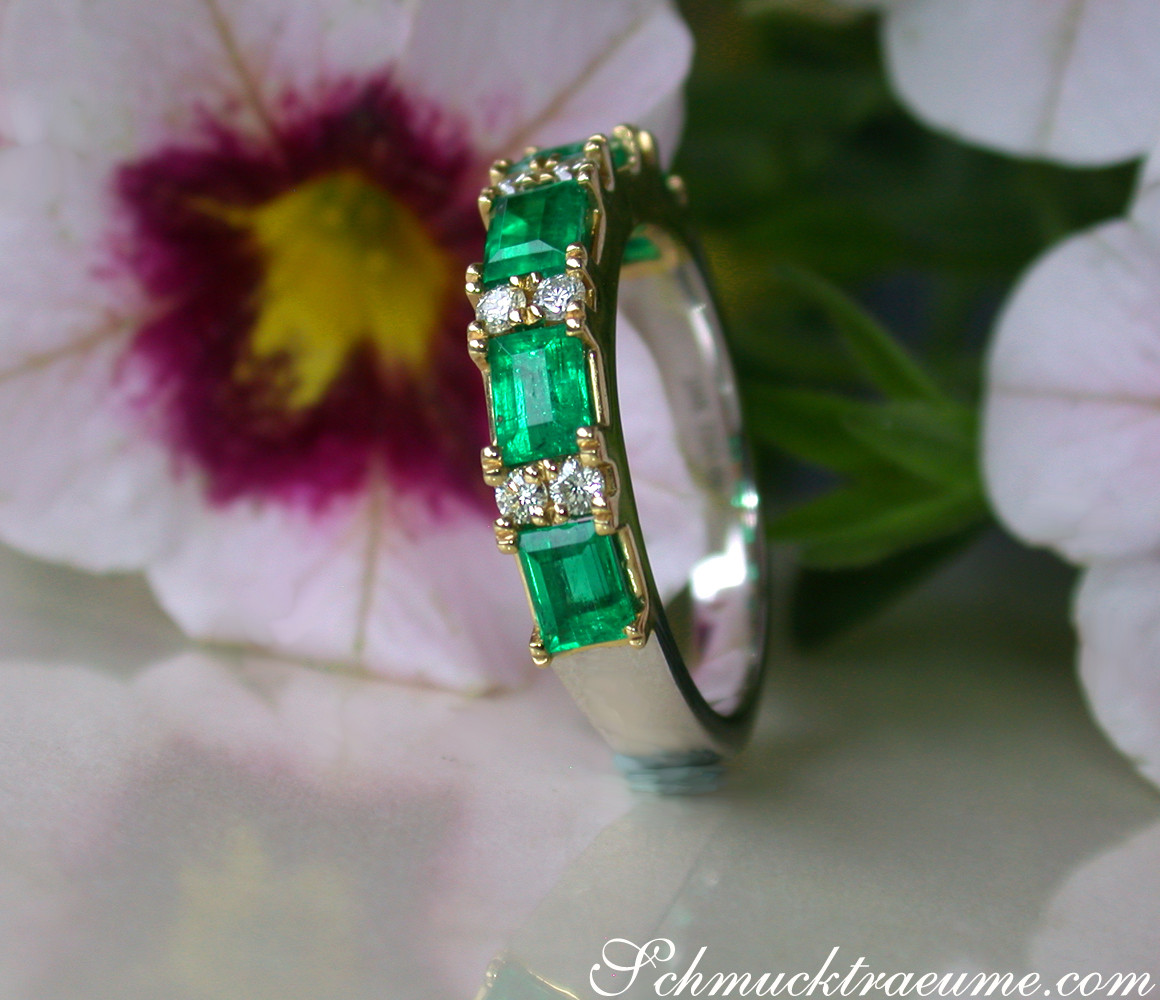 Stattlicher Smaragd Ring mit Brillanten in Bicolor Fertigung - Image 14