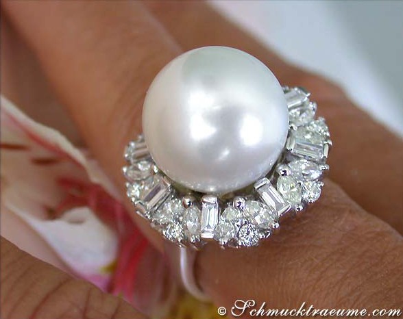 Südseeperlenring in Weißgold mit 2.180 Karat Diamanten, 14 mm Perlendurchmesser