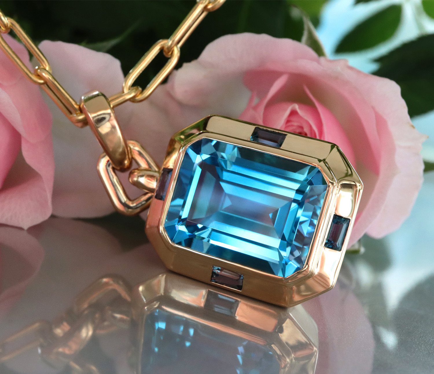 Außergewöhnliches Blautopas Collier "Blue Elegance" - Image 7