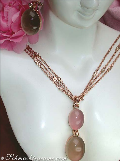 Detailansicht des prächtigen Rosenquarz-Rauchquarz-Colliers mit Roségold 750 und natürlichen Brillanten