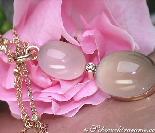 Rosenquarz und Rauchquarz-Collier mit Brillanten auf roségoldener Kette Rosenquarz und Rauchquarz-Collier mit Brillanten auf roségoldener Kette