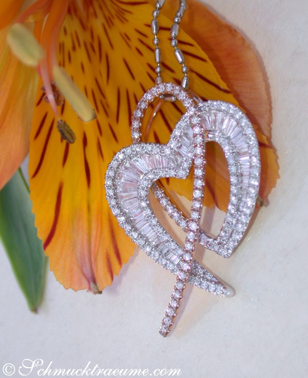 Bildschöner Brillanten Herz Anhänger mit Diamanten - Image 3
