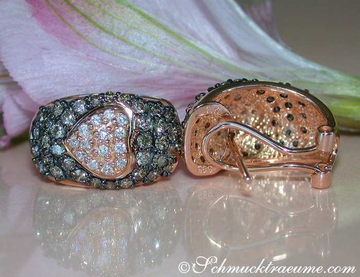 Herz-Ohrstecker aus Roségold 585 mit braunen und weißen Brillanten