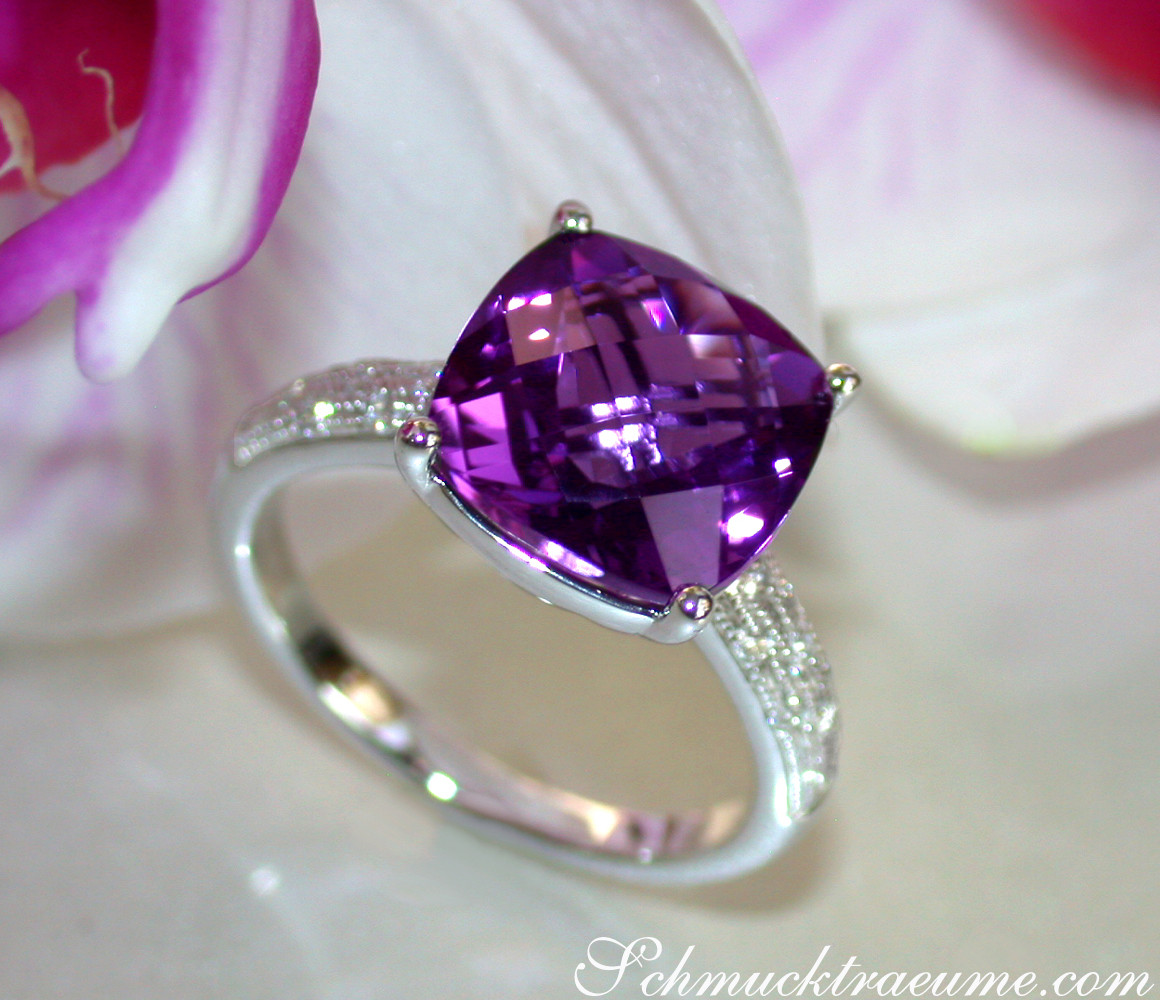 Charmanter Amethyst Ring mit Diamanten - Image 5