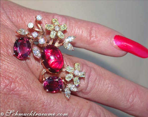 Grandioser Pink Turmalin Ring mit Diamanten im Blütendesign - Image 5