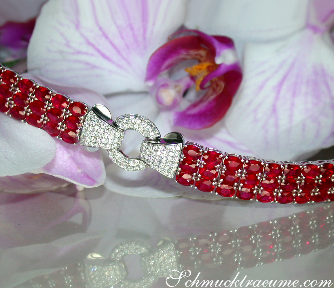Rubin-Armband mit Brillanten in Weißgold 750, ovaler Schliff, luxuriöses Design