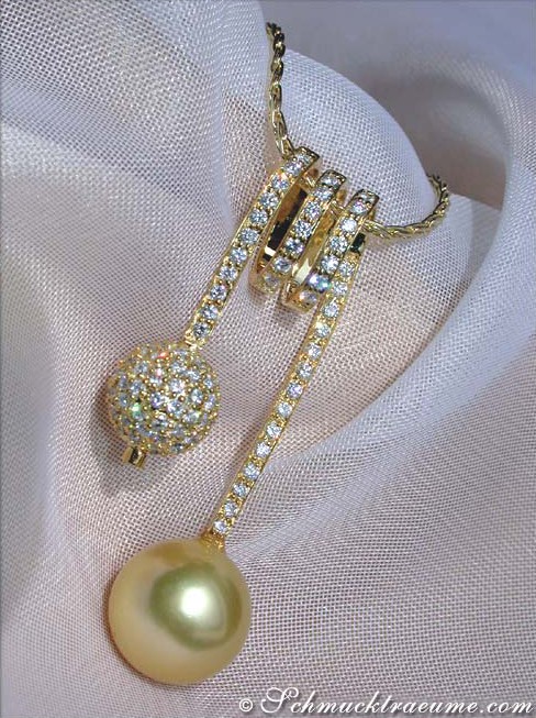 Goldene Südseeperle Anhänger mit Brillanten Pavé Kugel - Image 3