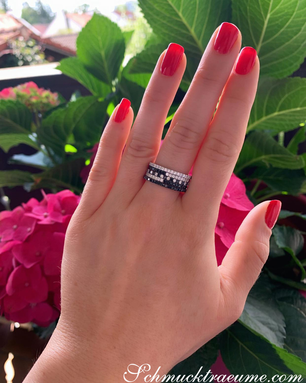 Wandelbarer Memory Ring mit weißen und schwarzen Diamanten - Image 7