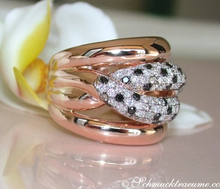 Roségold-Ring mit schwarzen und naturbraunen Diamanten