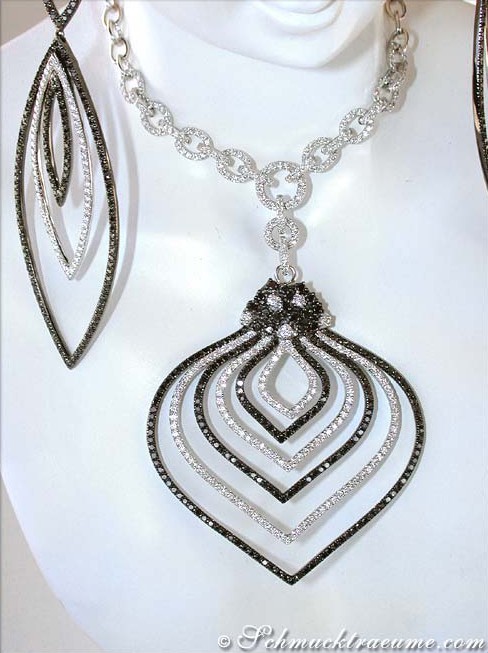 Nobles Collier mit schwarzen Diamanten und weißen Brillanten - Image 2