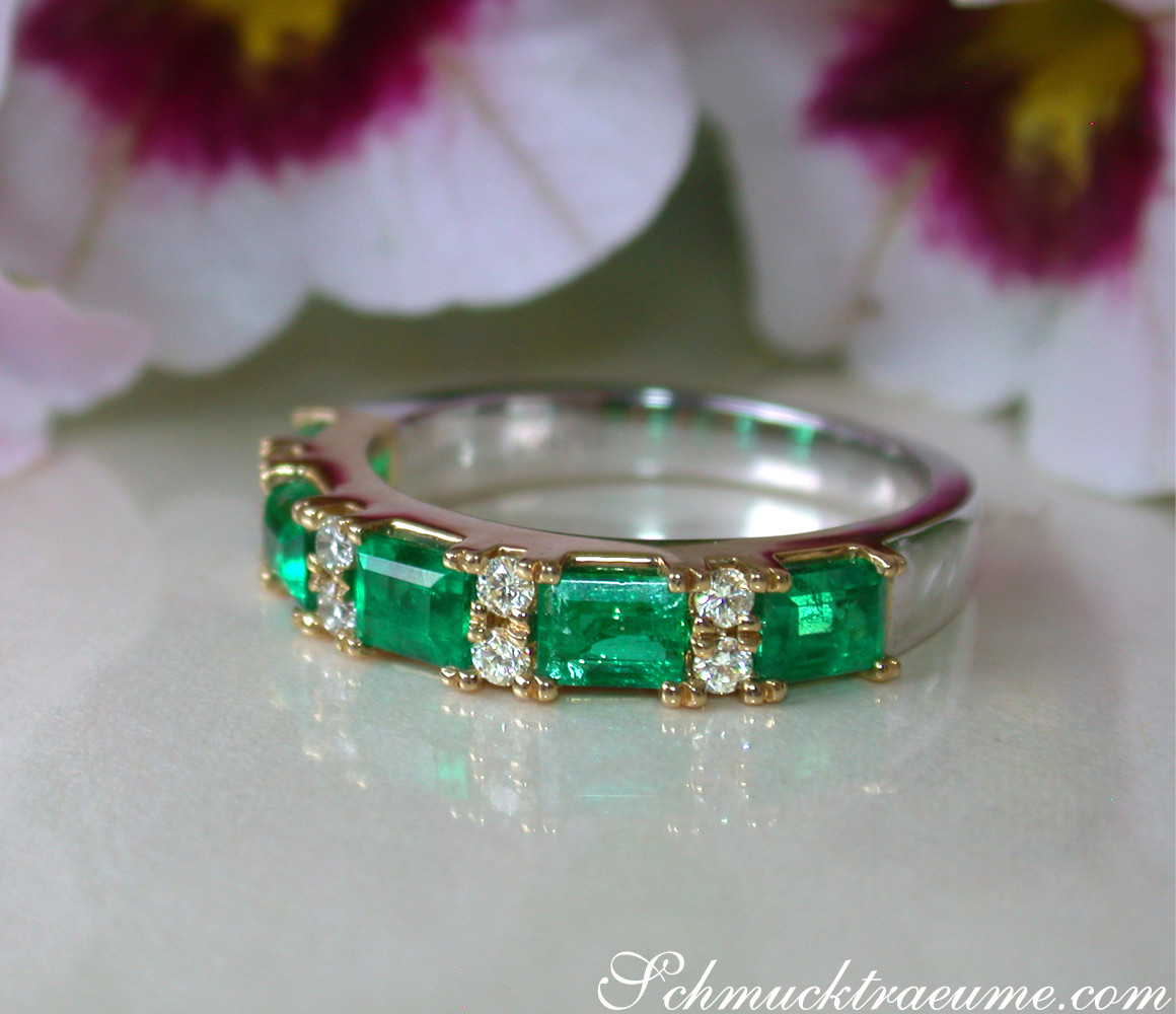 Stattlicher Smaragd Ring mit Brillanten in Bicolor Fertigung - Image 10