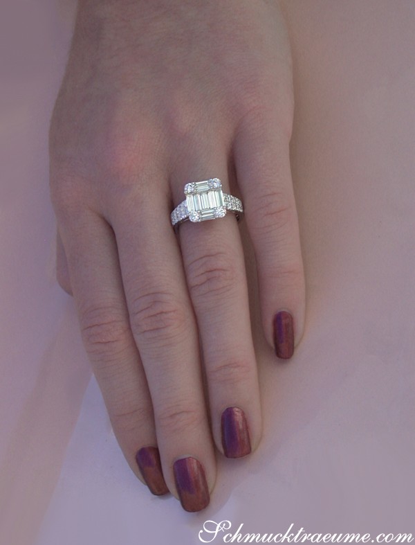 Erlesener Brillant Ring mit extra langen Baguette Diamanten - Image 6