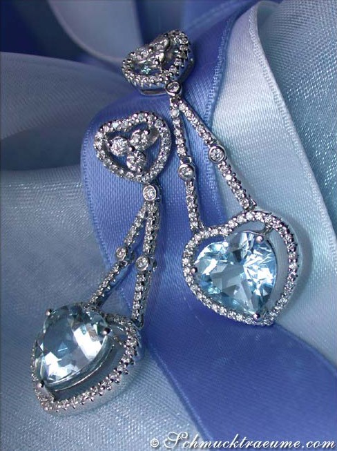 Aquamarin Herz Ohrringe mit Brillanten in Weißgold 750