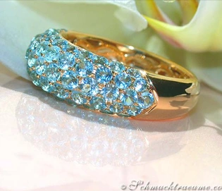Blautopas Pavé Ring: Gelbgold 585 mit 2.450 Karat Steinen