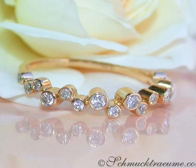 Charmanter Diamanten Memory Ring in Gelbgold - Image 1 Charmanter Diamanten Memory Ring in Gelbgold - Image 1