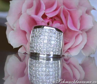 Prinzessin-Diamant-Ring mit 64 Diamanten in Weißgold 750