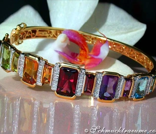 Multicolor Edelstein-Diamant-Armreif aus Gelbgold 750 mit leuchtenden Farben