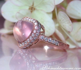 Rosenquarz Herz Ring mit Brillanten in Roségold 750
