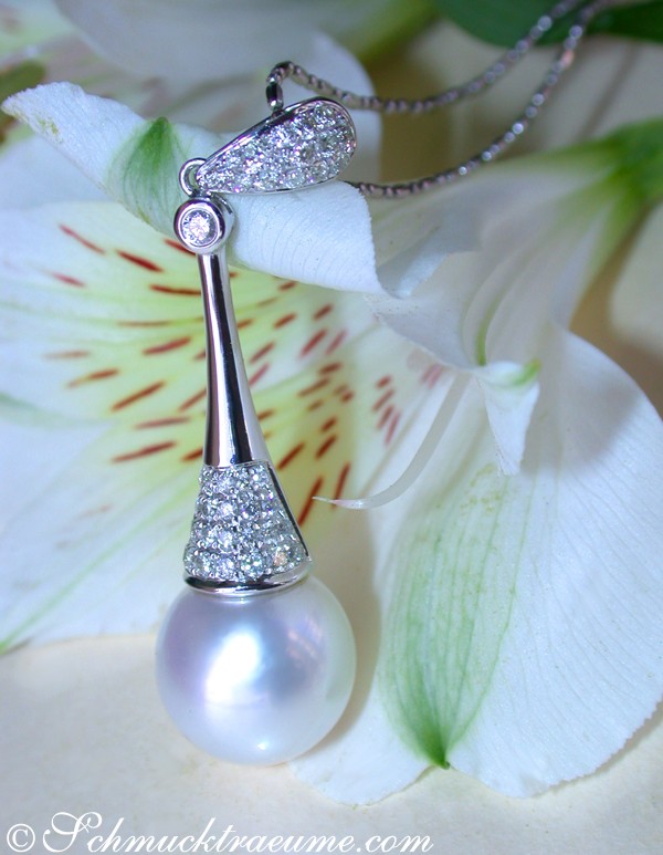 Extravaganter Südseeperle Anhänger mit Brillanten in Weißgold - Image 3