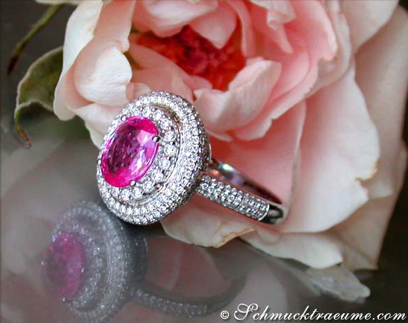 Weißgoldring mit Pink Saphir und Diamanten