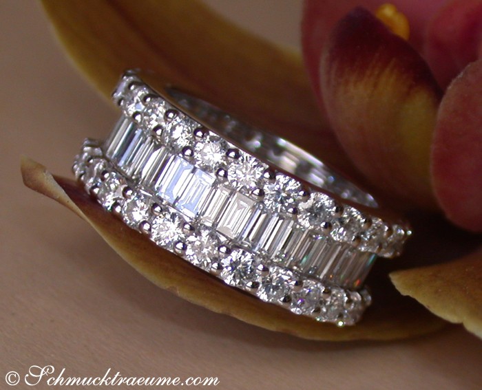 Exquisiter Brillanten Memory Ring mit Baguette Diamanten - Image 4