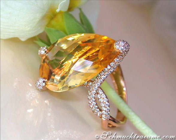 Verziertes Citrin-Tropfen-Ring mit Brillanten in Roségold 750, Detailaufnahme