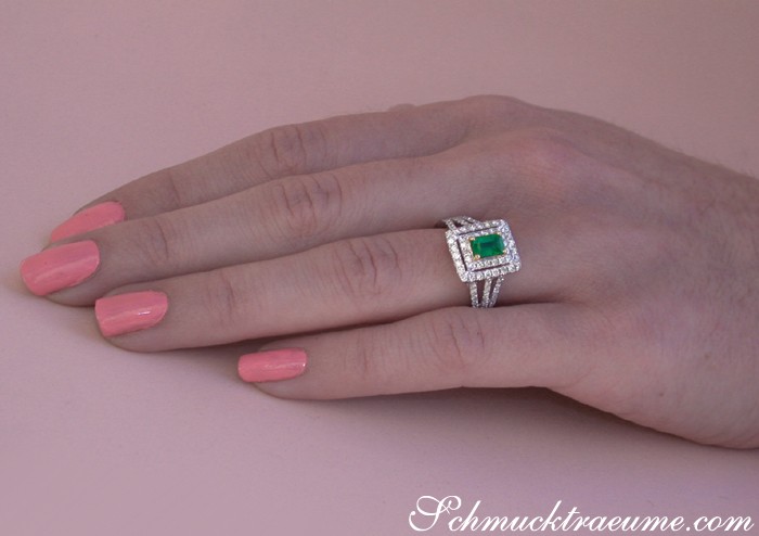 Ausgesuchter Smaragd Ring mit Brillanten - Image 3