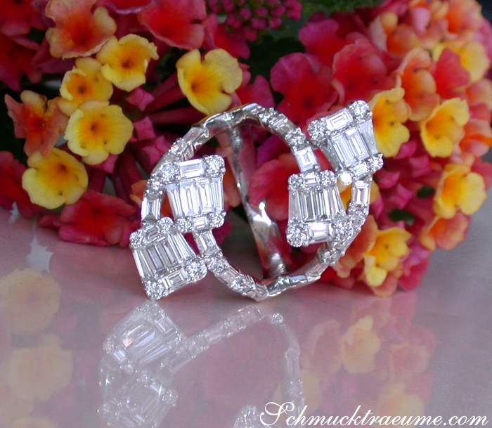 Weißgold 750 Diamant Ring mit Baguette- und Brillantschliff