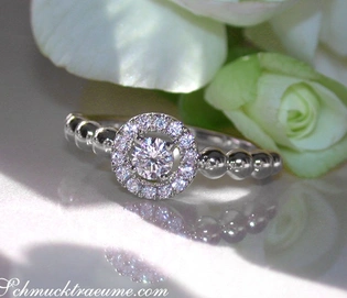 Erlesener Diamant-Ring im Kugel-Design aus Weißgold 750