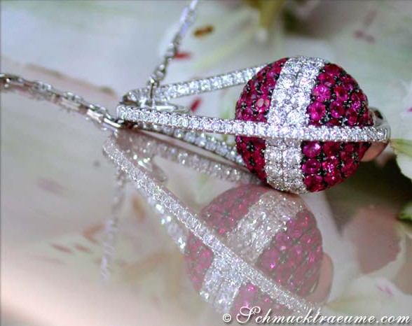 Traumhafte Rubin-Halskette in Weißgold mit pink-roten Rubinen und glitzernden Brillanten