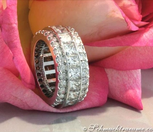 Prächtiger Diamanten Memory Ring, 8,79 ct., 20 Princess-Schliff Diamanten, 56 Vollschliff-Brillanten