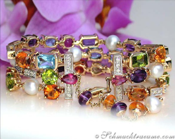Luxus-Armband mit Diamanten & Perlen, exklusives Design, Gelbgold 750, Detailaufnahme