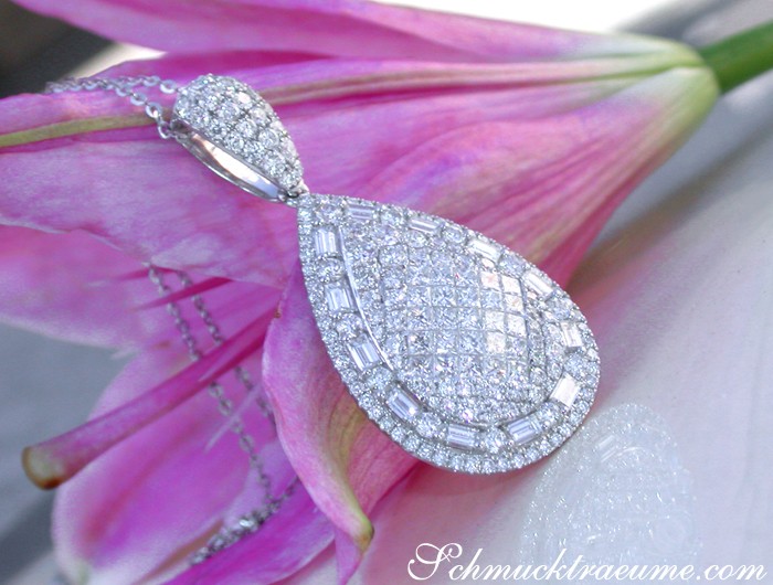 Erstklassiger Brillanten Tropfen Anhänger mit Princess und Baguette Diamanten - Image 4