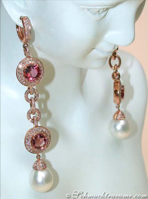 Südseeperlen-Ohrgehänge mit Turmalinen und Brillanten, roségoldene Verarbeitung