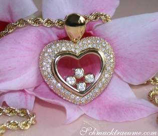 Gelbgold Herz-Anhänger mit Brillanten hinter Glas