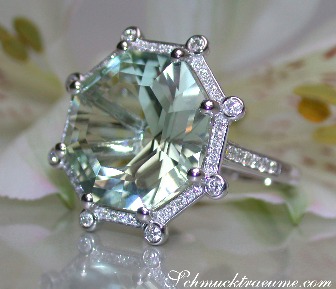 Opulenter Prasiolith-Ring mit Brillanten in Weißgold 750