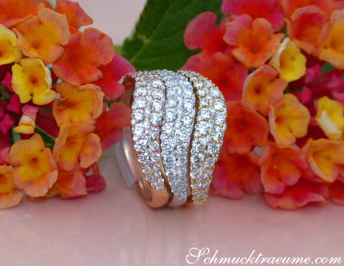 Stacking-Ringe aus Gold mit drei Brillantenstreifen