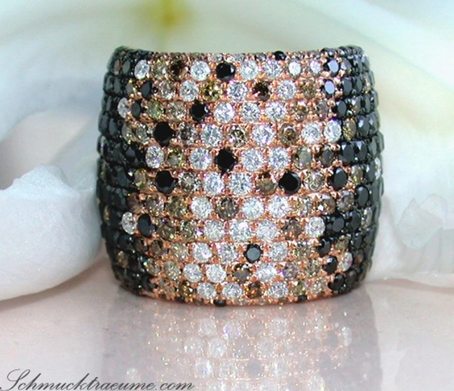 Stattlicher Ring mit schwarzen Diamanten, naturbraunen & weißen Brillanten - Image 1 Stattlicher Ring mit schwarzen Diamanten, naturbraunen & weißen Brillanten - Image 1