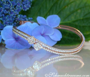 Leicht geschwungener Brillantenarmreif aus Roségold 750 mit 1.880 Karat TW SI Diamanten